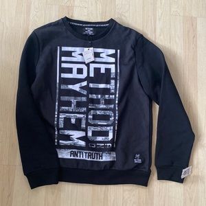 Method and Mayhem size L